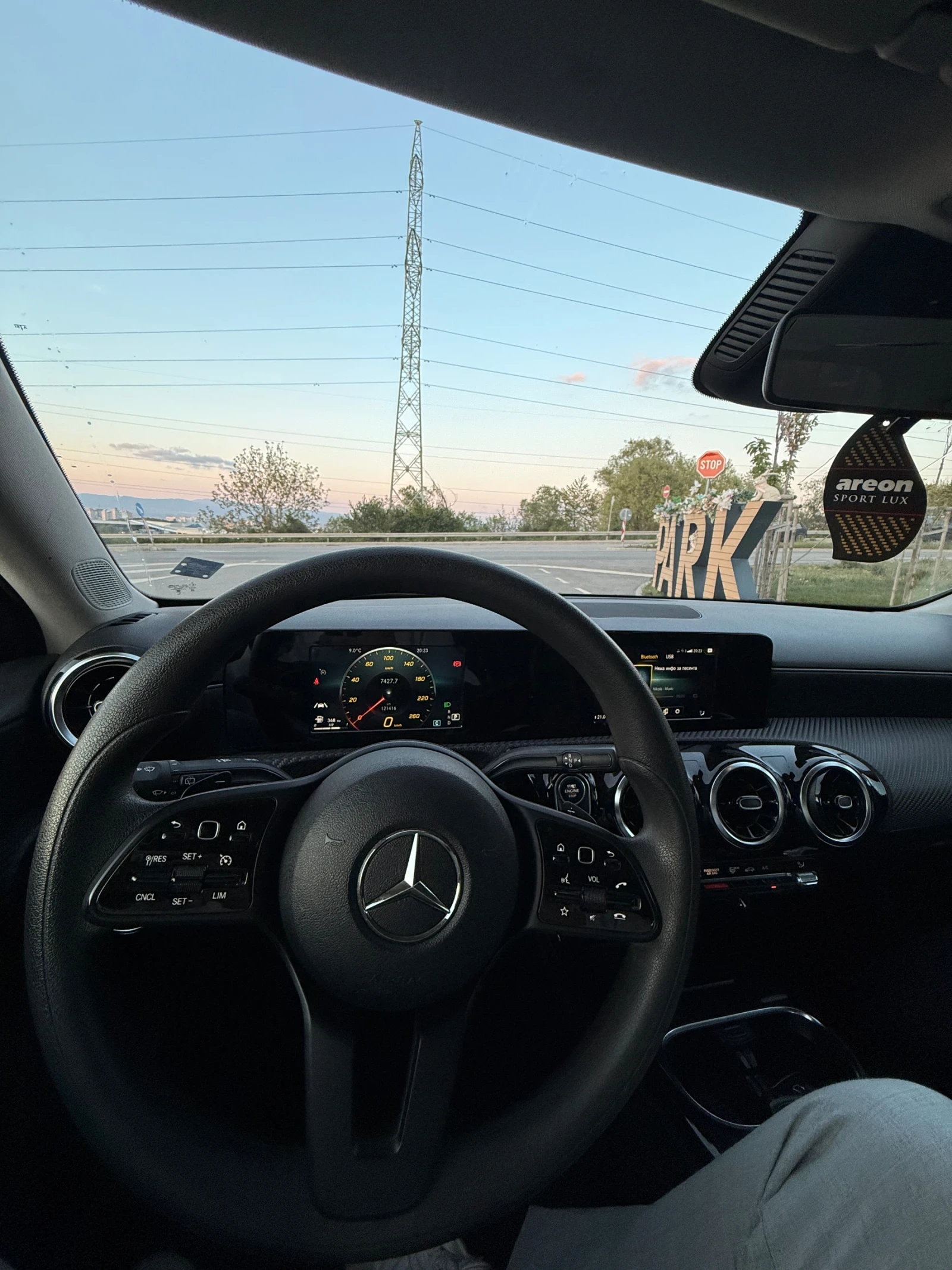Mercedes-Benz A 180, снимка 4 - Автомобили и джипове - 54574691
