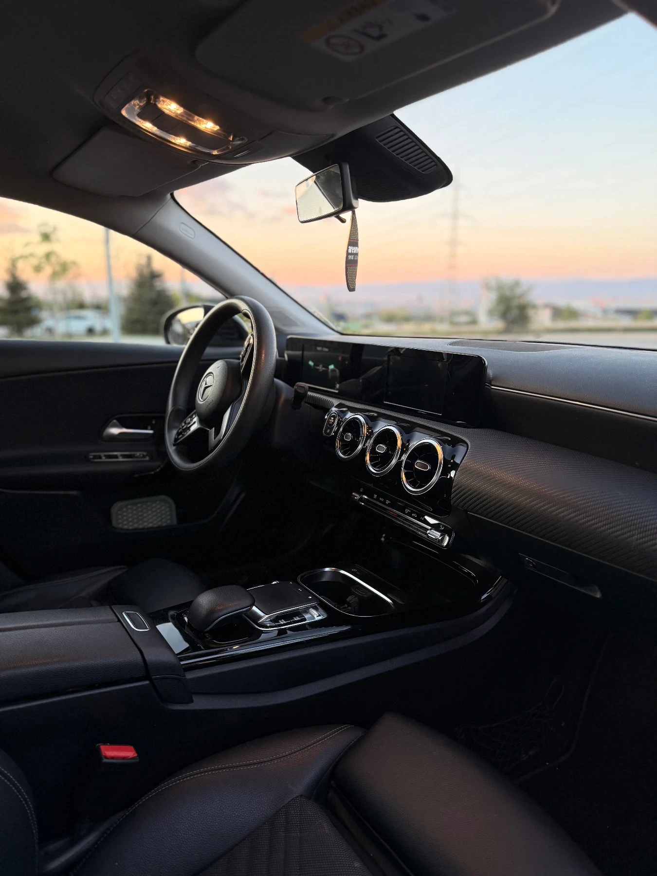 Mercedes-Benz A 180, снимка 6 - Автомобили и джипове - 54574691