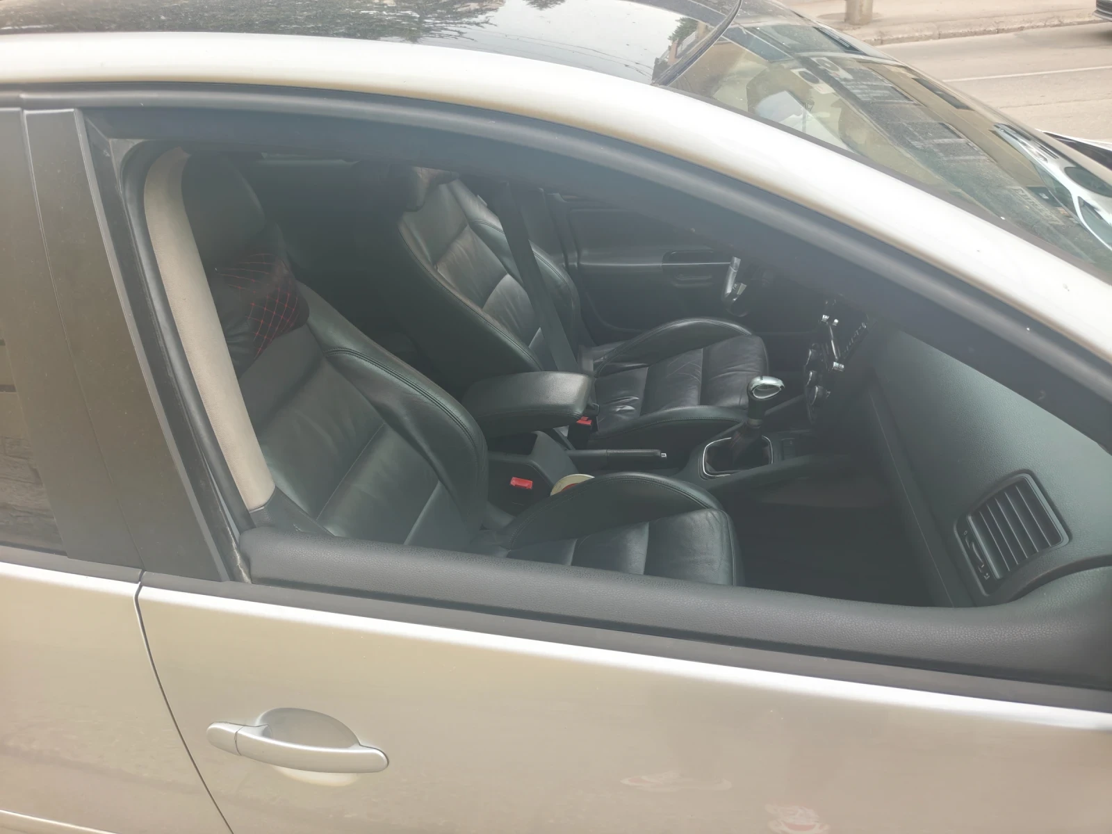 VW Golf, снимка 2 - Автомобили и джипове - 54882286