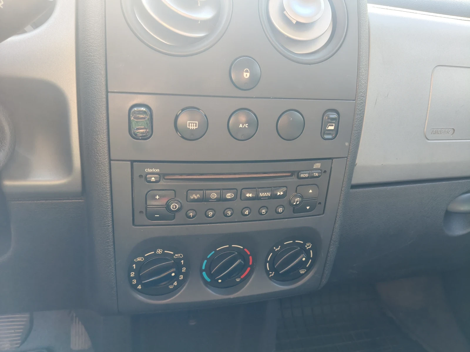 Citroen Berlingo Мултиспейс, снимка 4 - Автомобили и джипове - 55373071