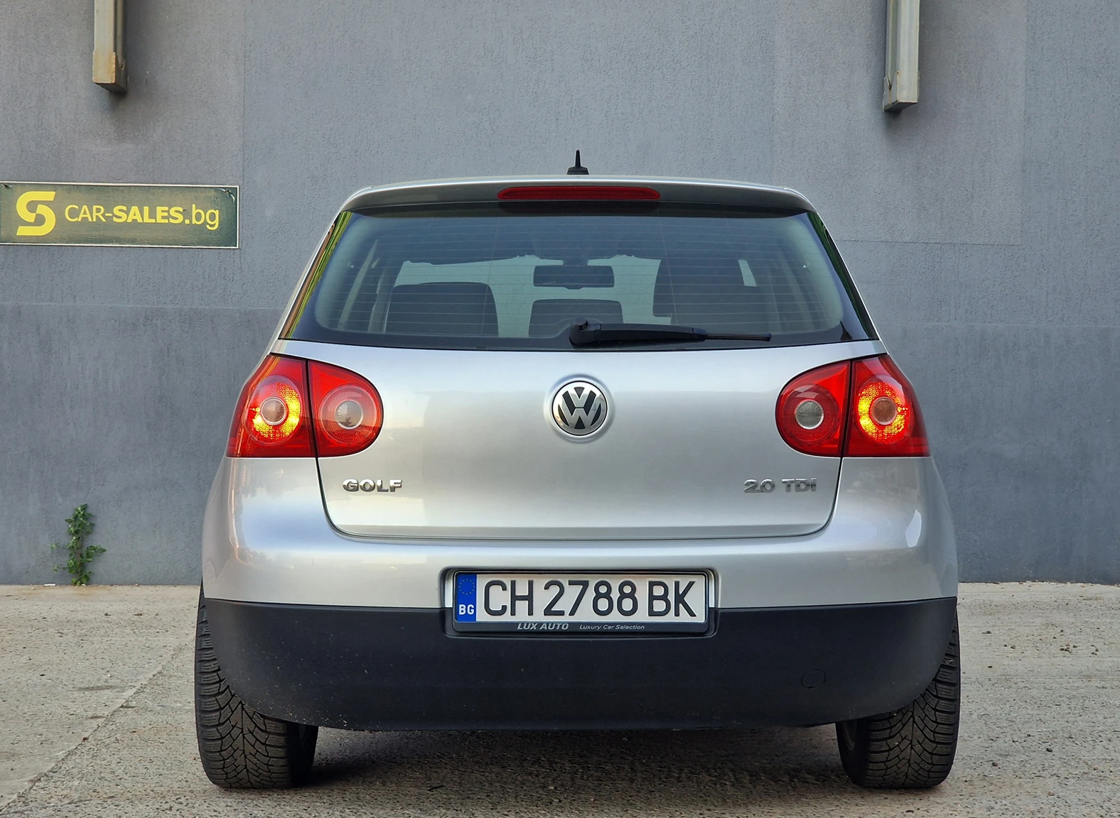 VW Golf 2.0 TDI Автоматик, снимка 7 - Автомобили и джипове - 55535580