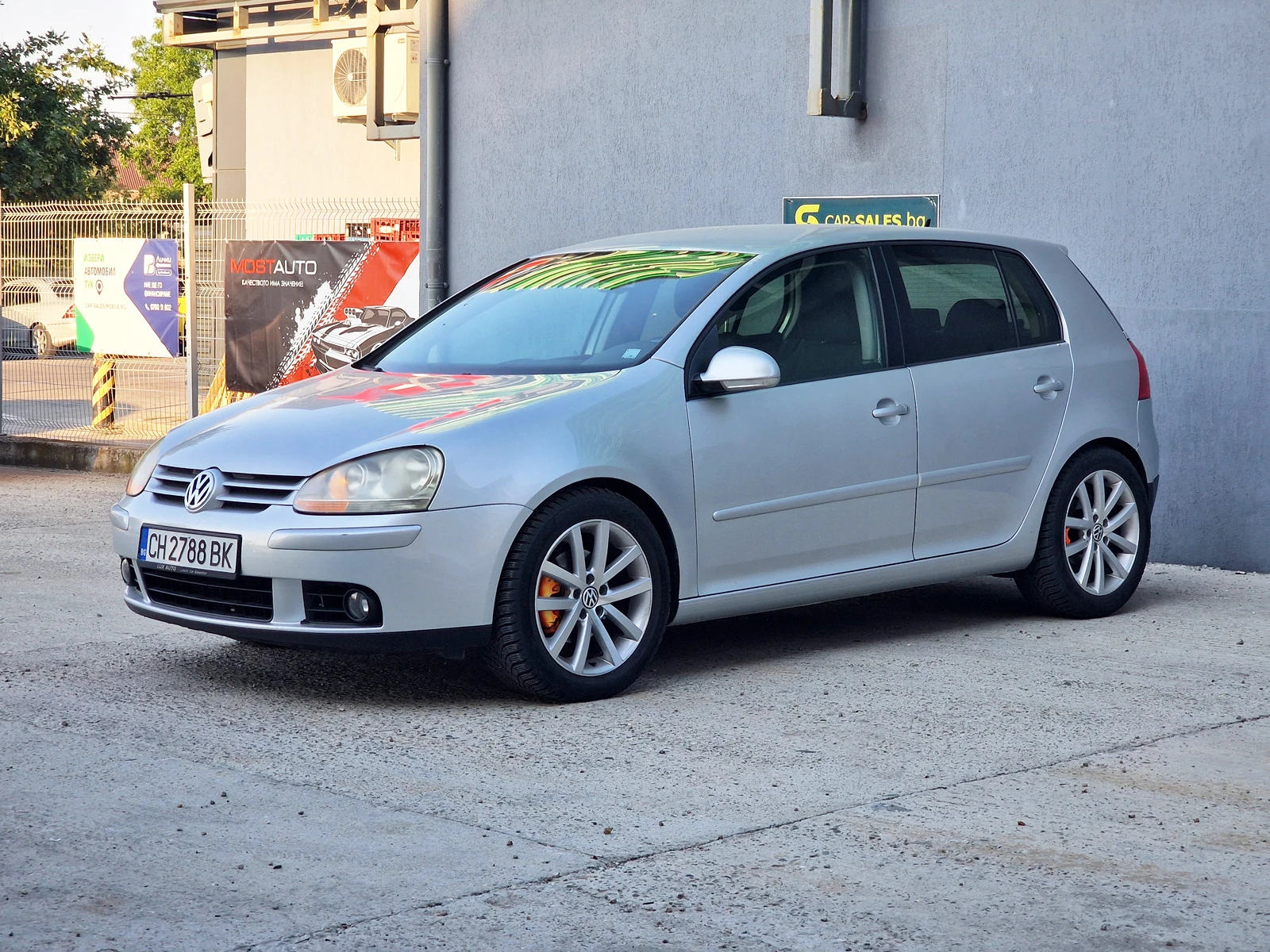 VW Golf 2.0 TDI Автоматик, снимка 4 - Автомобили и джипове - 55535580