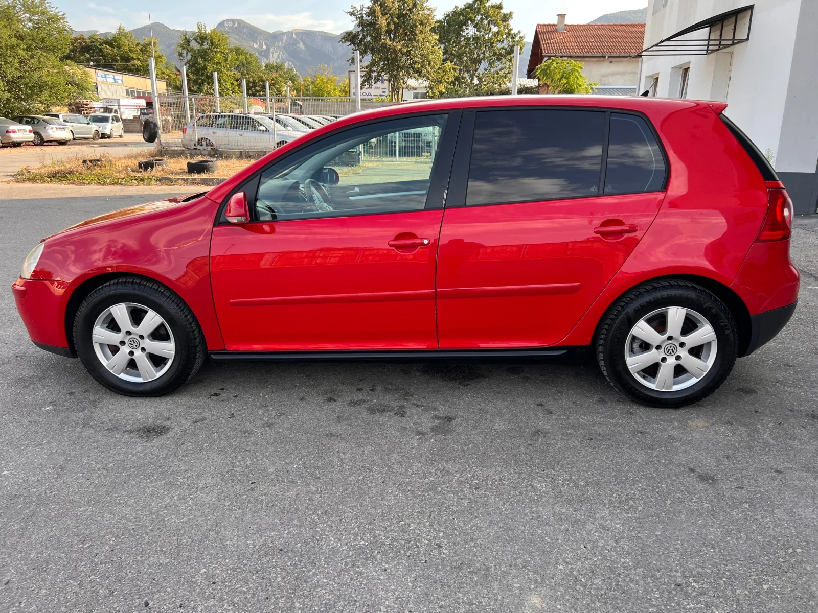 VW Golf 1.4i 80k.c * Климатроник* , снимка 5 - Автомобили и джипове - 55896491