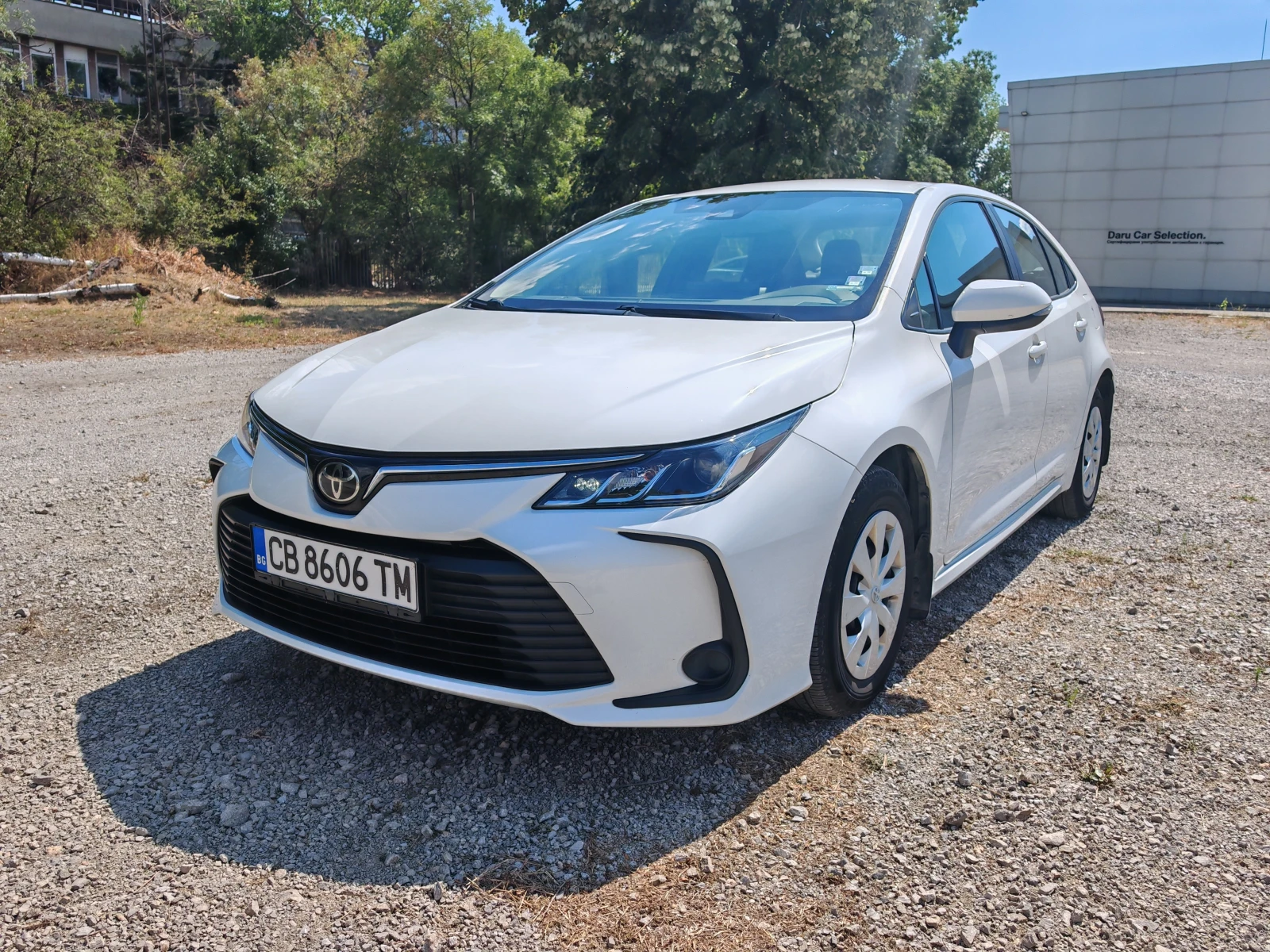Toyota Corolla 1.5i Гаранционна