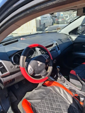 Mitsubishi Outlander 2.0dizel 4x4 НА ЧАСТИ, снимка 4
