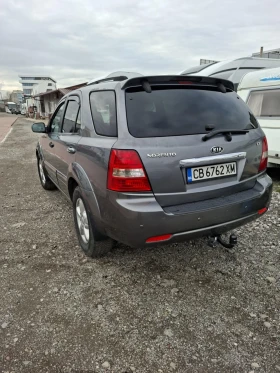 Kia Sorento, снимка 4 - Автомобили и джипове - 53439380