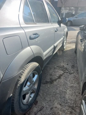 Kia Sorento - 4500 € / 8801.24 лв. - 96206676 6