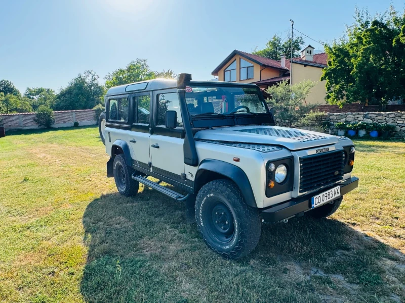 Land Rover Defender 110 TD5, снимка 6 - Автомобили и джипове - 52082811
