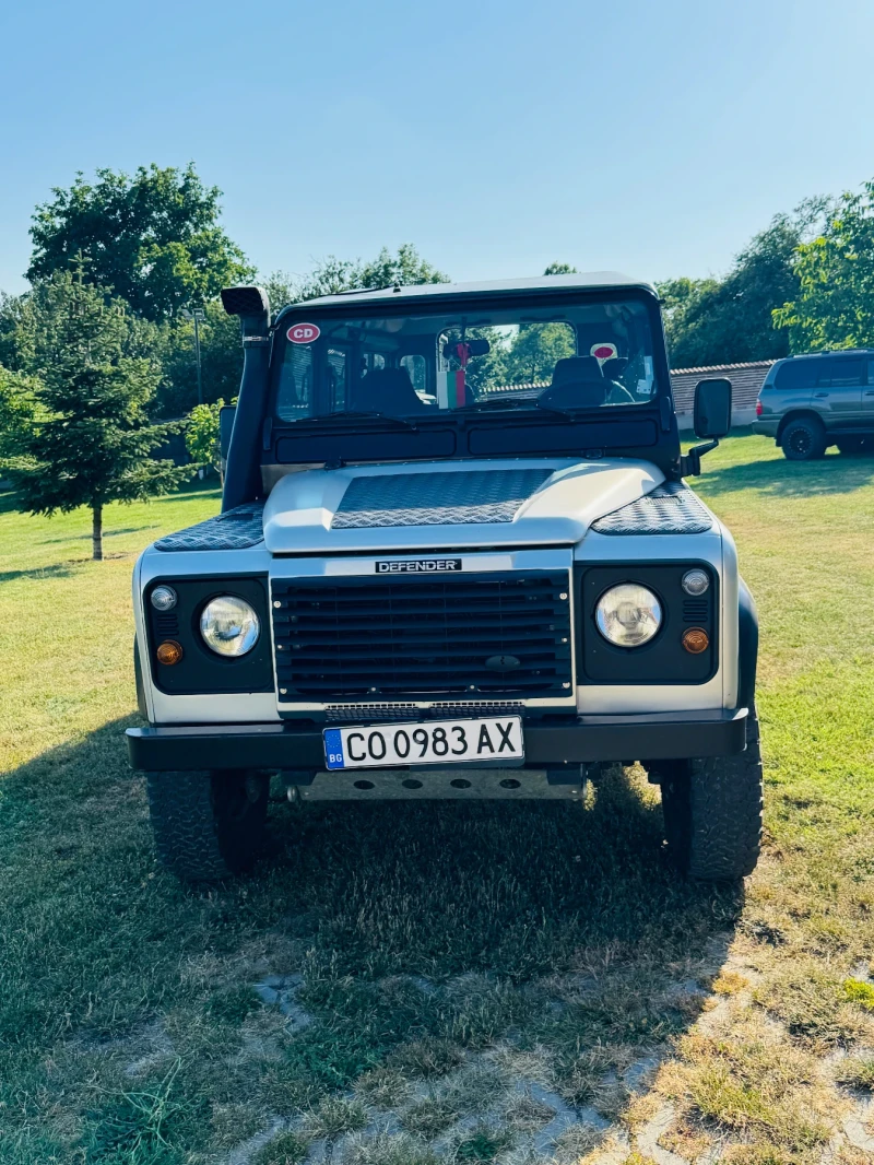 Land Rover Defender 110 TD5, снимка 3 - Автомобили и джипове - 52082811