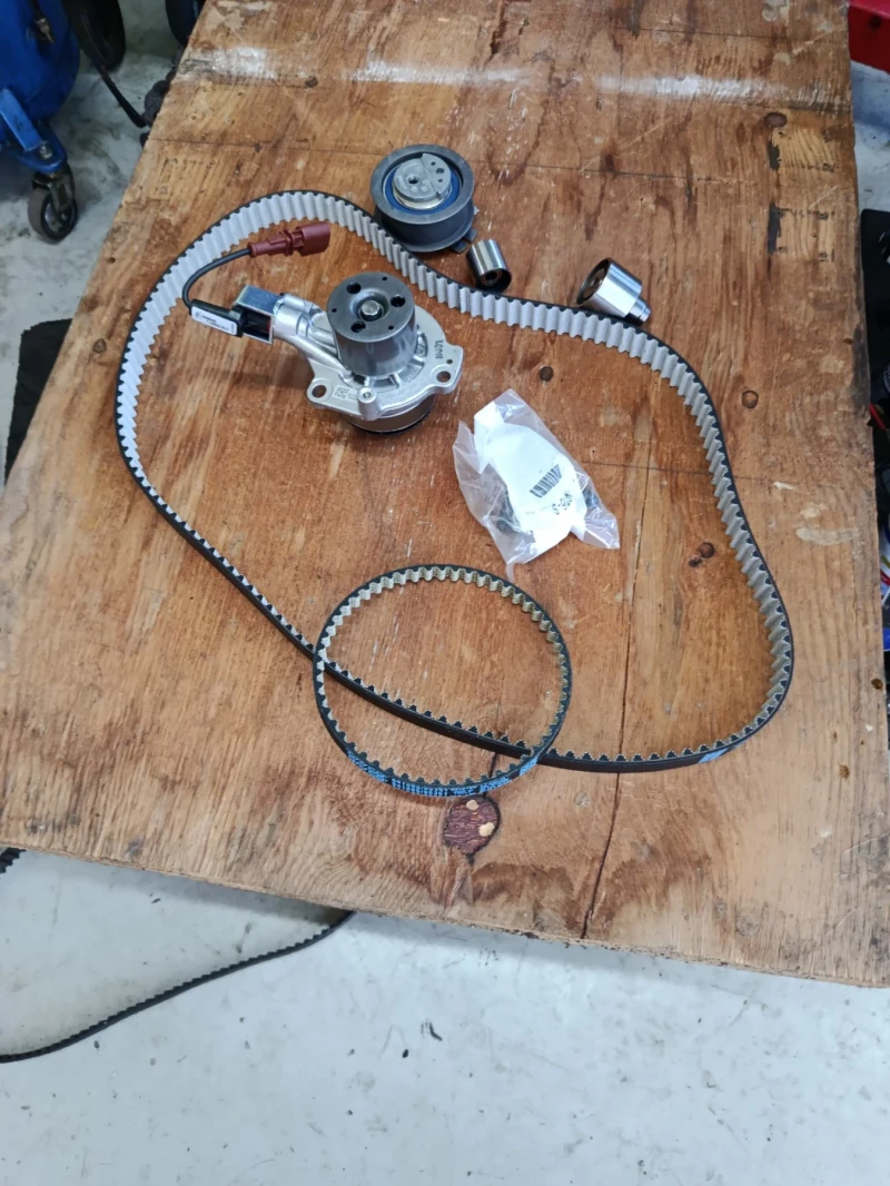 VW Tiguan Digital  нови зимни гуми , снимка 13 - Автомобили и джипове - 52019051