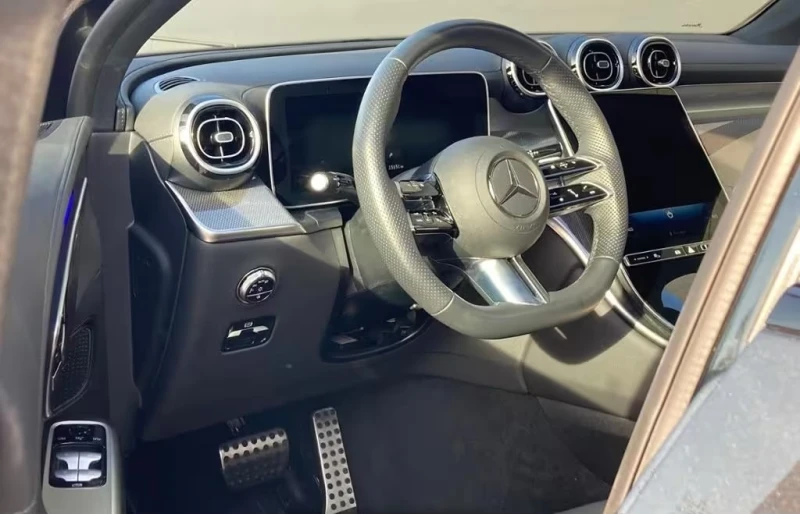 Mercedes-Benz GLC 220 d 4M Coupe AMG, снимка 4 - Автомобили и джипове - 52554067