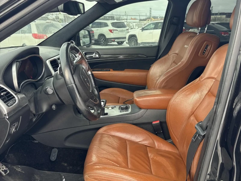 Jeep Grand cherokee SRT 6.4 V8 CARFAX , снимка 11 - Автомобили и джипове - 53484360