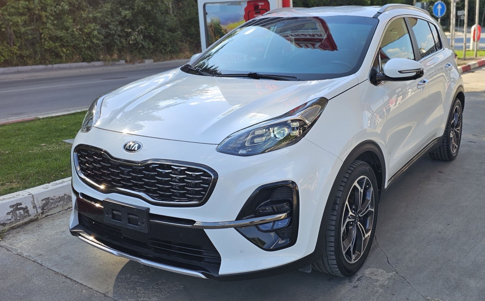 Kia Sportage GT-LINE-HYBRID* Full* бяла перла - изображение 4