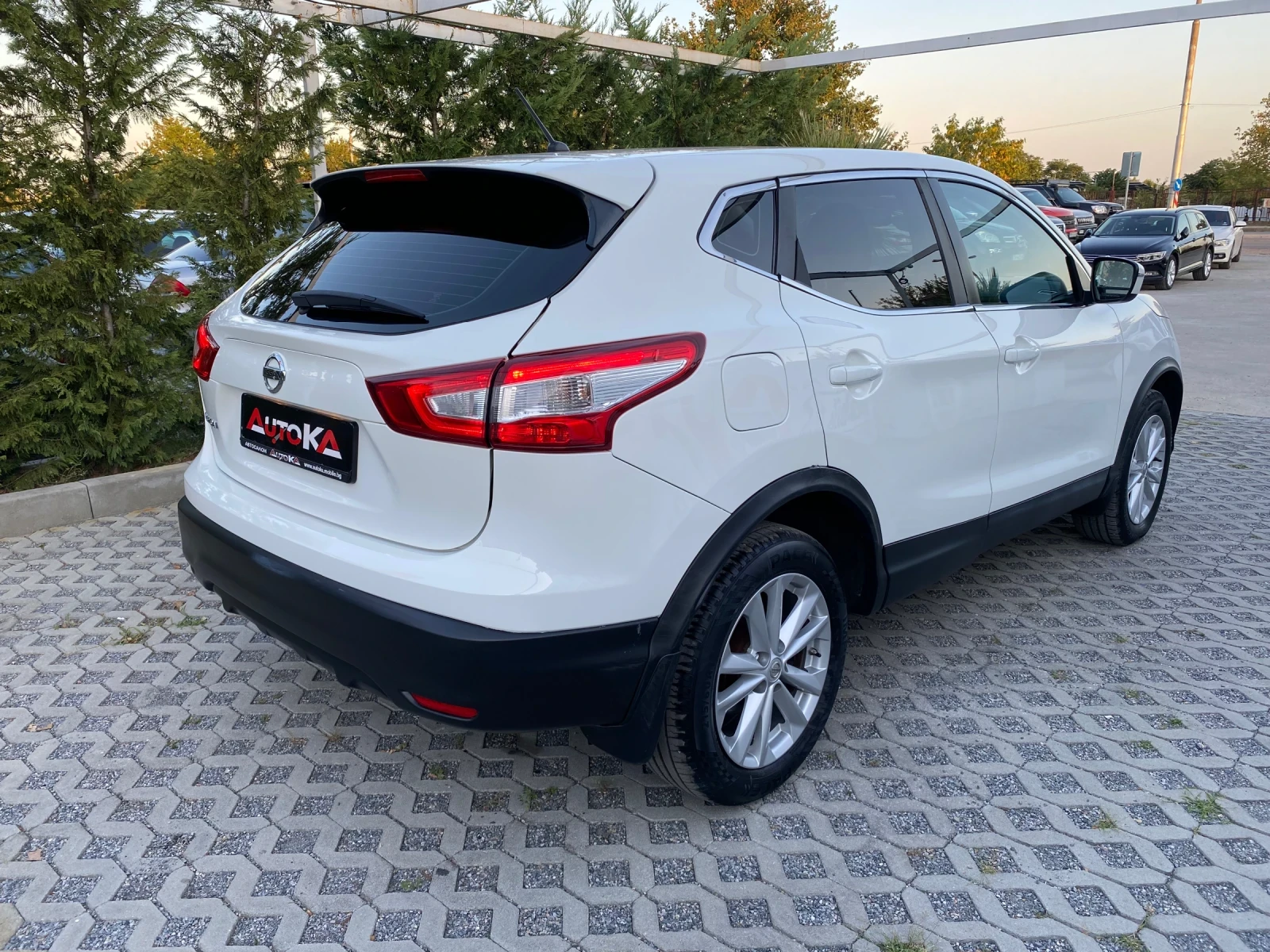 Nissan Qashqai 2.0i-141кс= АВТОМАТ= КАМЕРА= 140хил.км - изображение 3