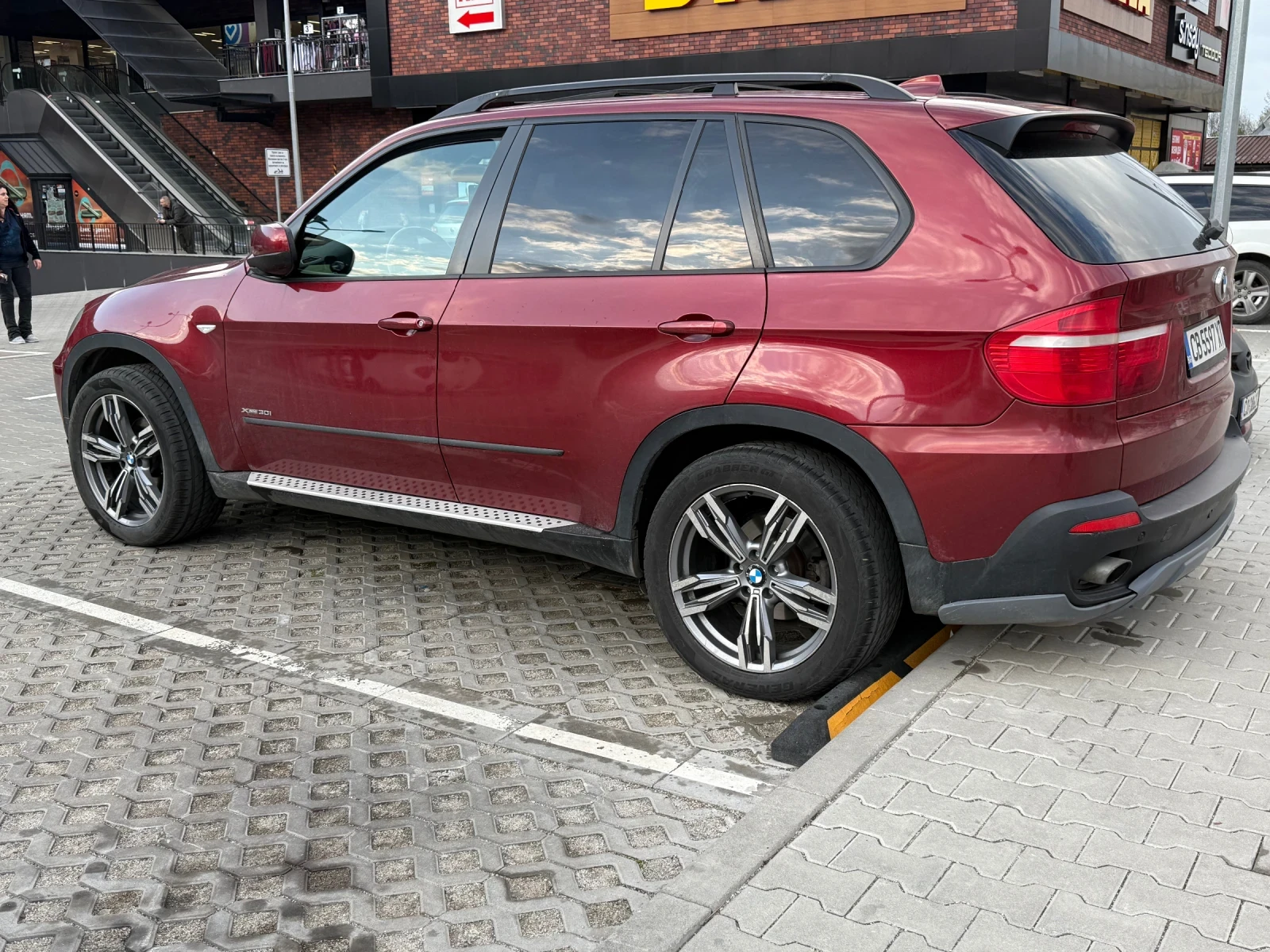 BMW X5  - изображение 9