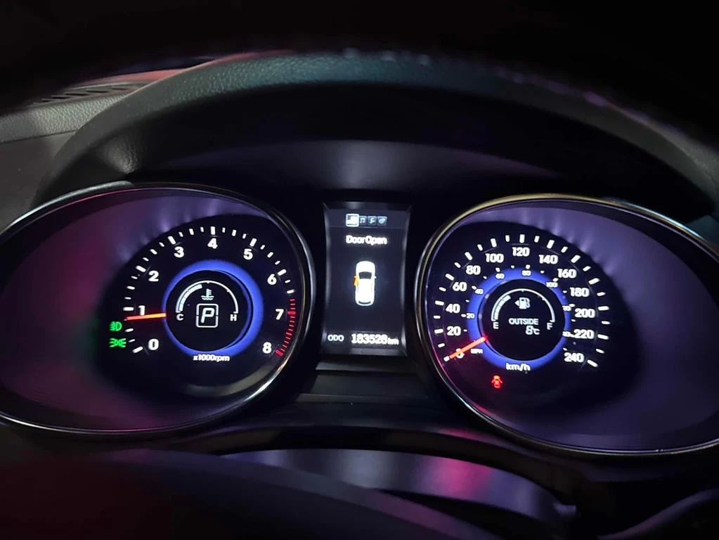 Hyundai Santa fe * Premium * CARFAX * БЕЗ ПЪРВОНАЧАЛНА ВНОСКА - изображение 8