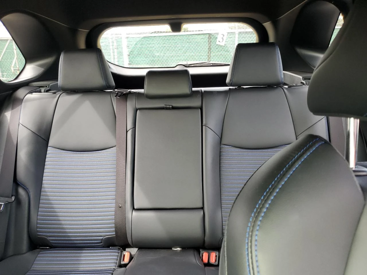 Toyota Rav4 XSE 2.5L - изображение 10