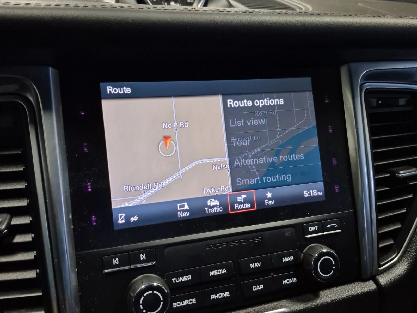 Porsche Macan TURBO РЕГИСТРАЦИЯ & ОБСЛУЖВАНЕ, снимка 8 - Автомобили и джипове - 54114982