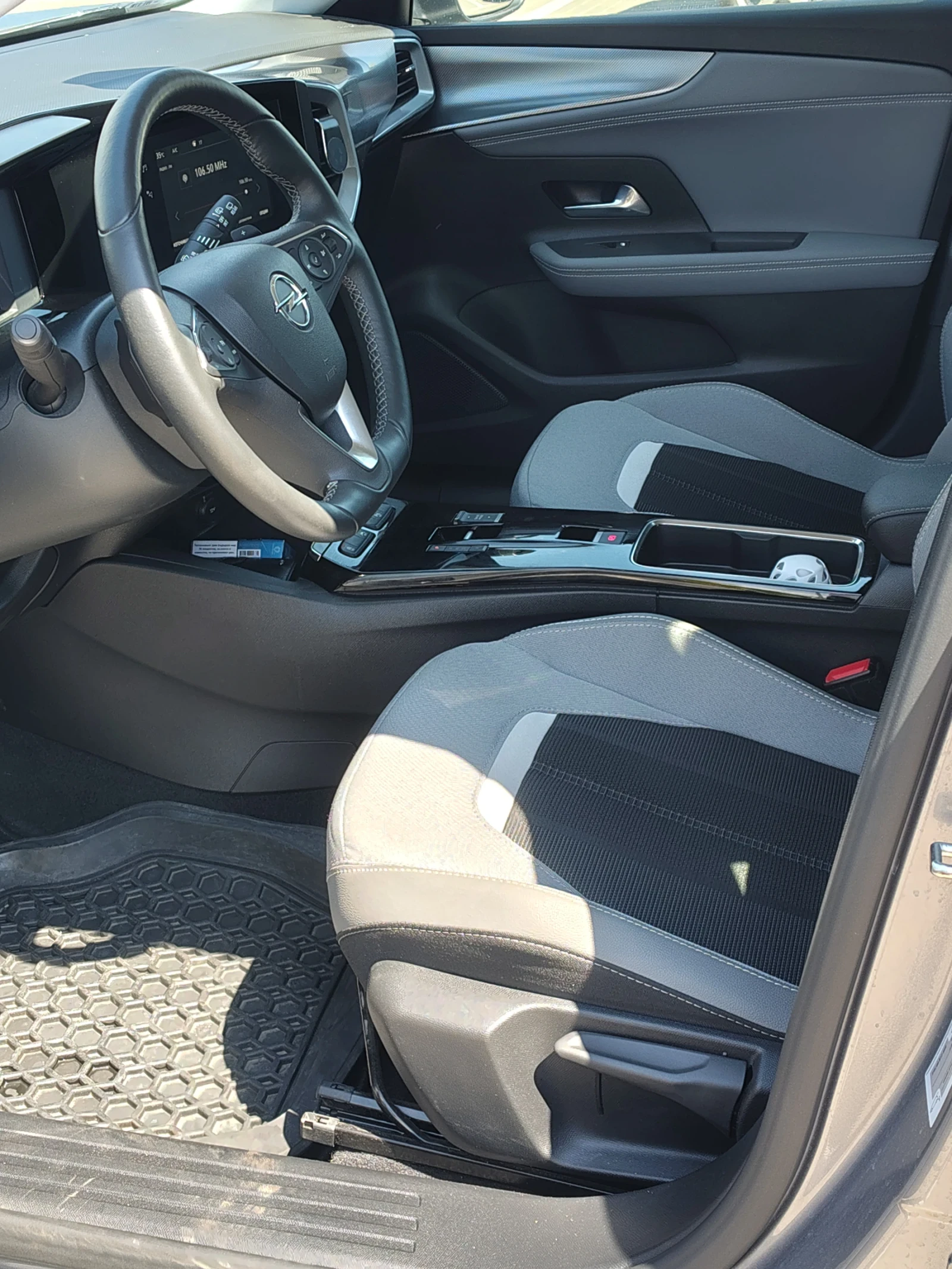 Opel Mokka, снимка 9 - Автомобили и джипове - 55623353