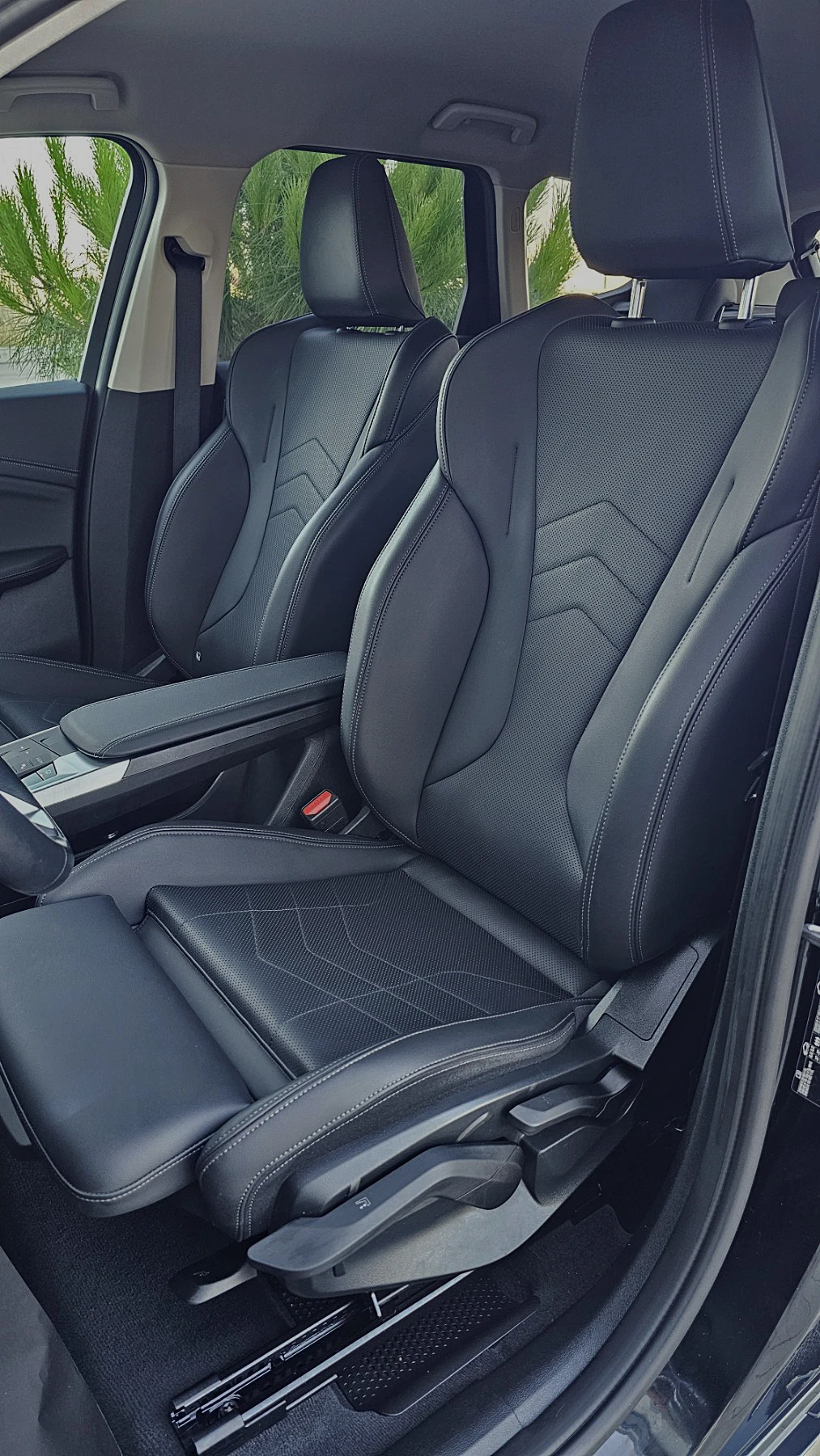 BMW X1 Germany, sDrive 20i, снимка 10 - Автомобили и джипове - 55729312