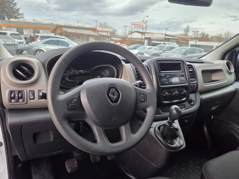 Renault Trafic 1.6DCI 120, снимка 8 - Бусове и автобуси - 52990665