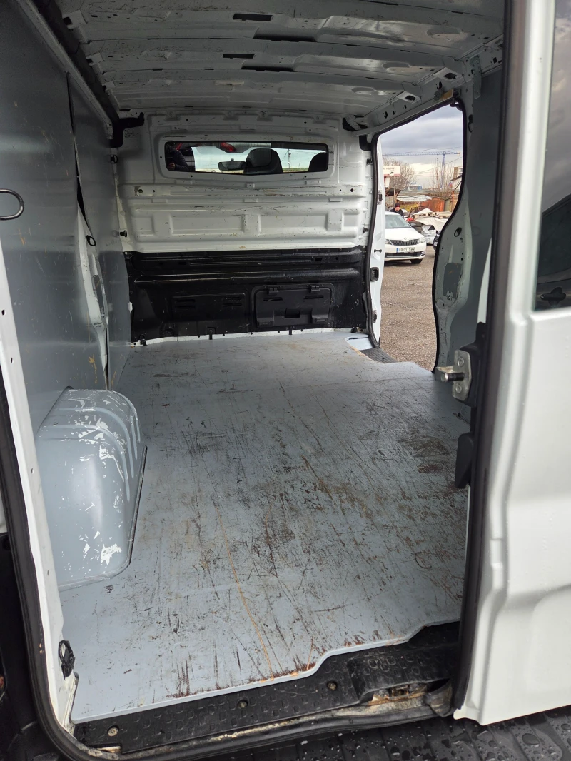 Renault Trafic 1.6DCI 120, снимка 11 - Бусове и автобуси - 52990665