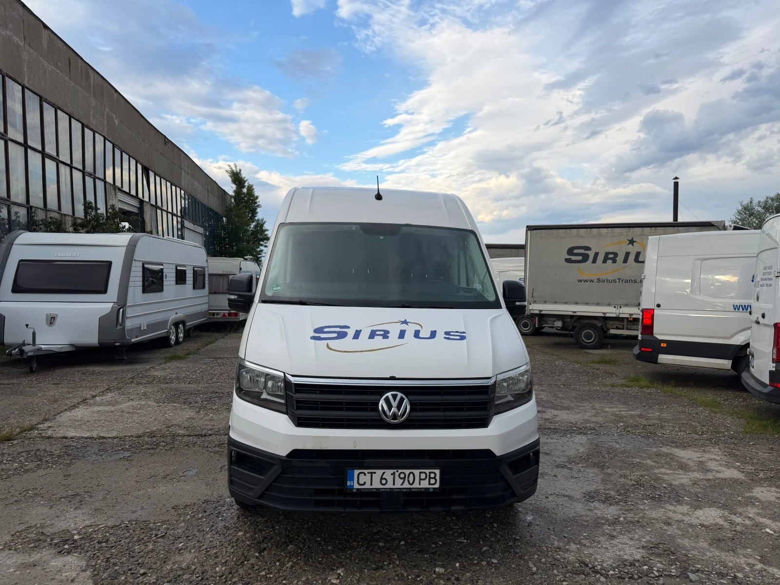 VW Crafter 2.0TDI , снимка 3 - Бусове и автобуси - 55117670