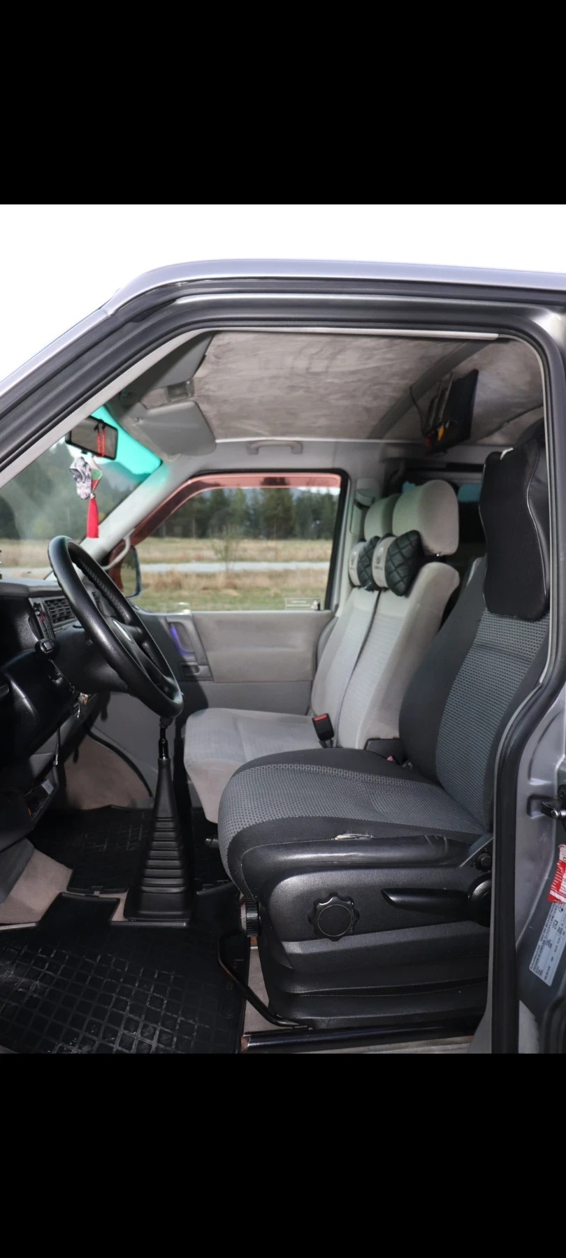 VW Caravelle, снимка 6 - Бусове и автобуси - 56403929