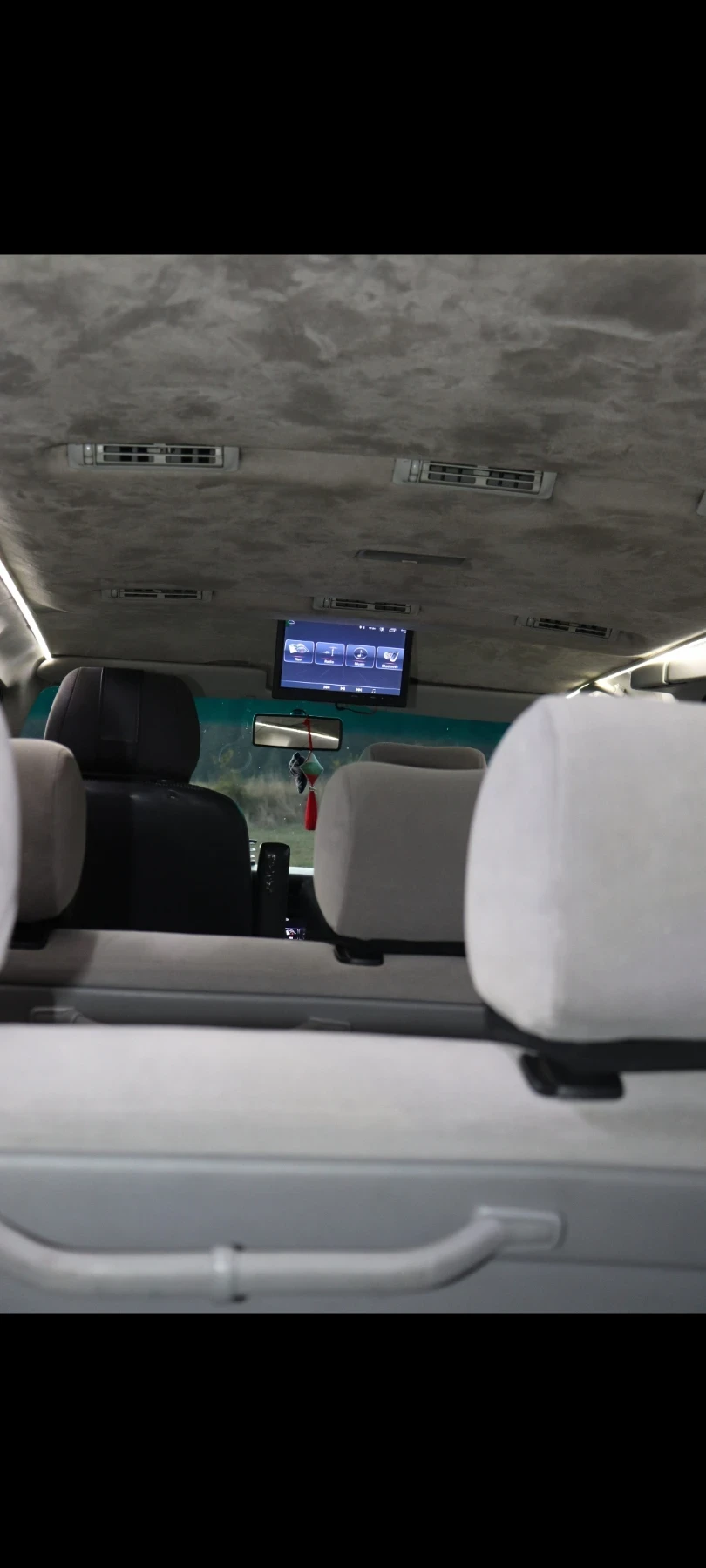 VW Caravelle, снимка 9 - Бусове и автобуси - 56403929
