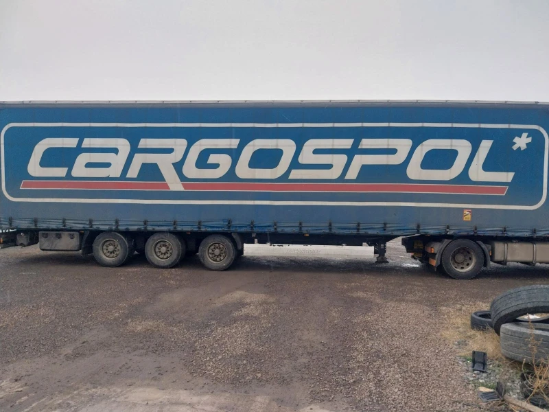 Iveco Stralis, снимка 4 - Камиони - 49210529