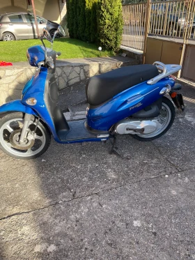 Kymco People, снимка 1