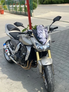 Kawasaki Z