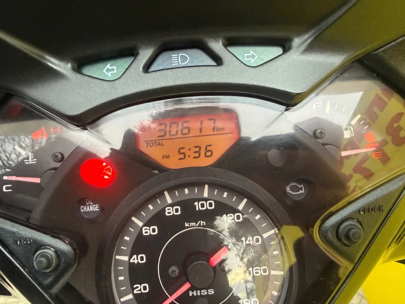 Honda Sh 300, снимка 11 - Мотоциклети и мототехника - 53357769