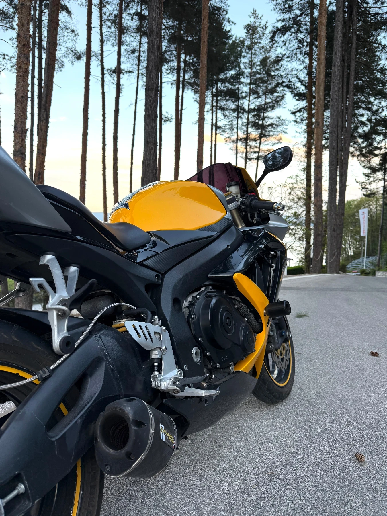 Suzuki Gsxr 600 K8 - изображение 10