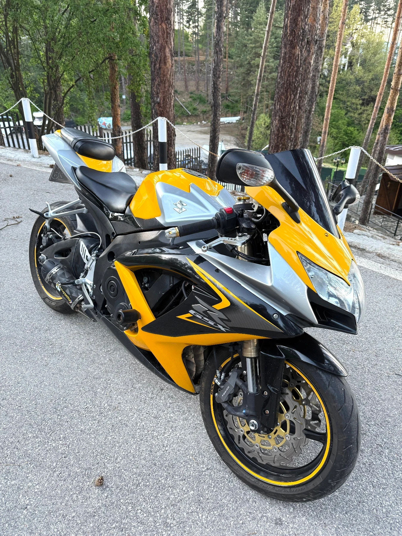 Suzuki Gsxr 600 K8 - изображение 6