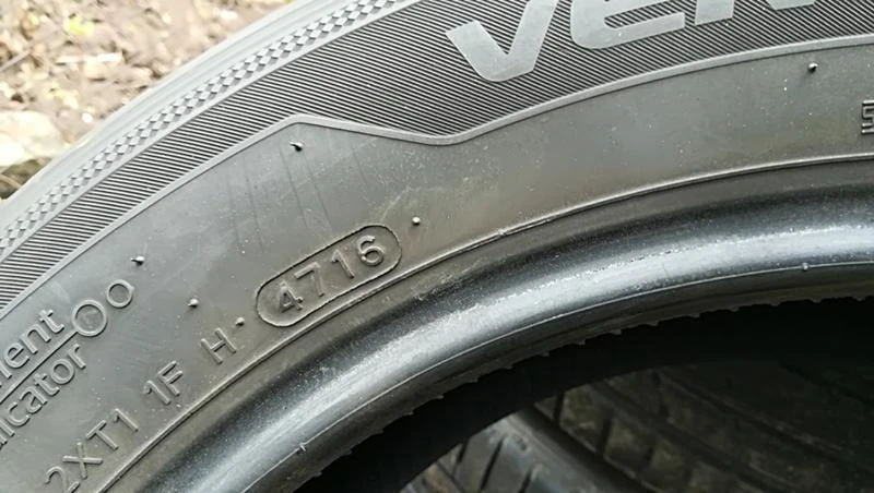 Гуми Летни 215/55R17, снимка 7 - Гуми и джанти - 25087050