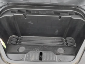 Ford Mustang Mach-E Premium AWD, снимка 13