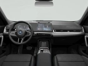 BMW iX1 xDrive30, снимка 10