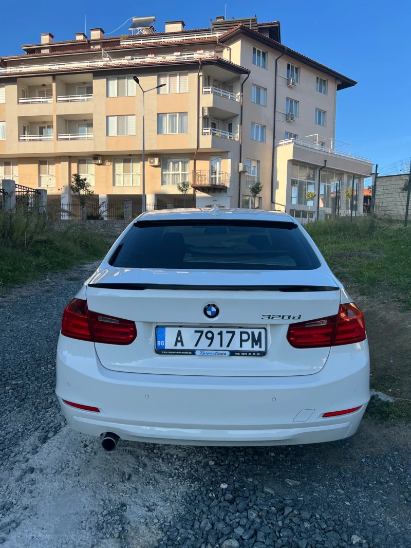 BMW 320, снимка 3 - Автомобили и джипове - 47817843