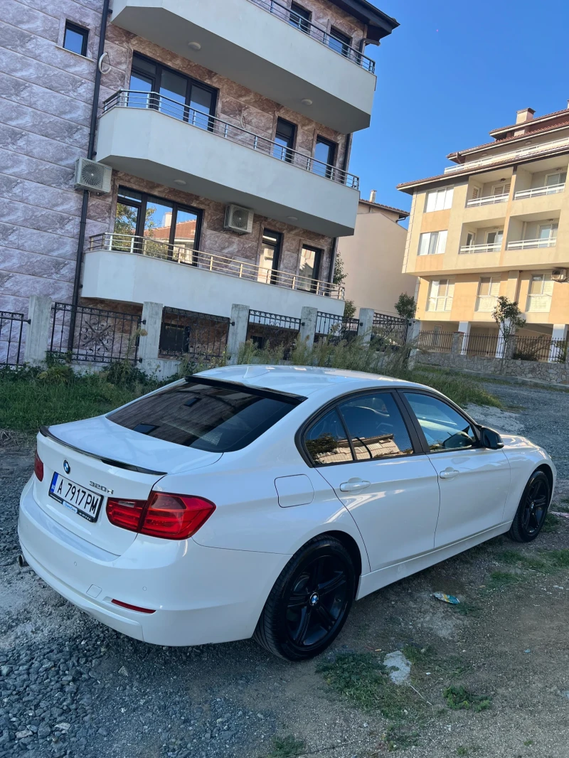 BMW 320, снимка 4 - Автомобили и джипове - 47817843