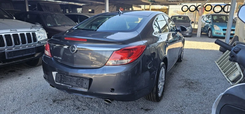 Opel Insignia 1.6i 6 speed , снимка 10 - Автомобили и джипове - 47898191