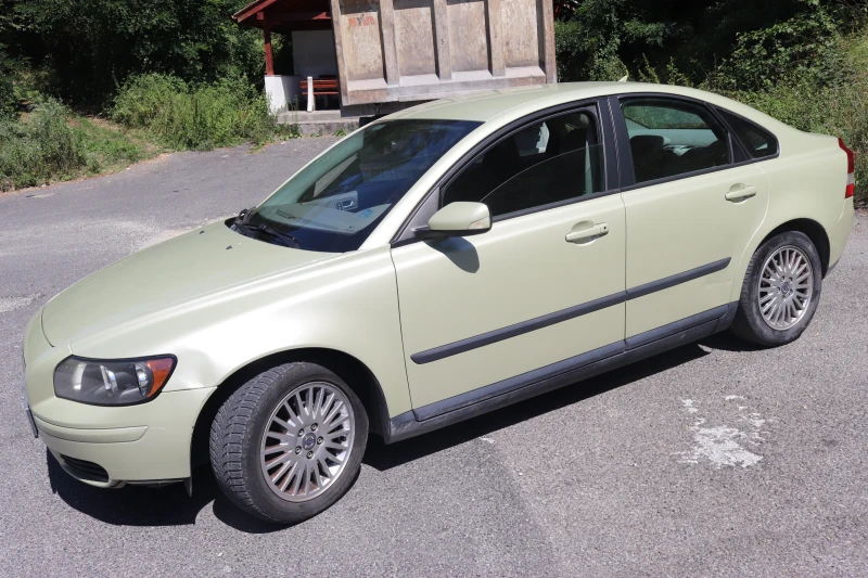 Volvo S40, снимка 1 - Автомобили и джипове - 48922897