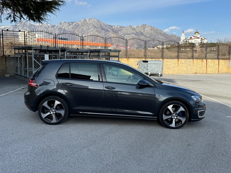 VW Golf VII/GTE/Plug-in hybrid , снимка 6 - Автомобили и джипове - 49147446