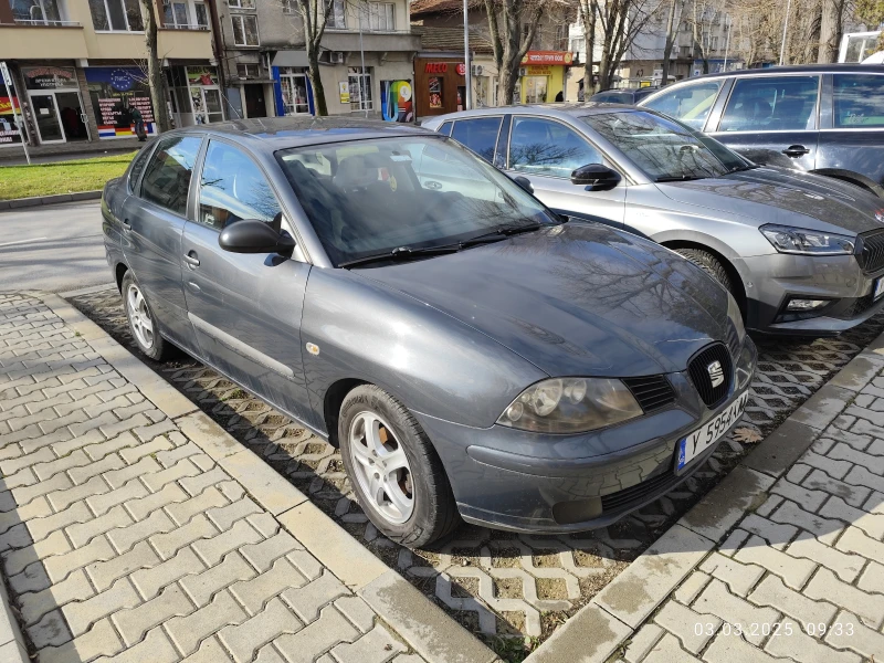 Seat Cordoba, снимка 5 - Автомобили и джипове - 49343004