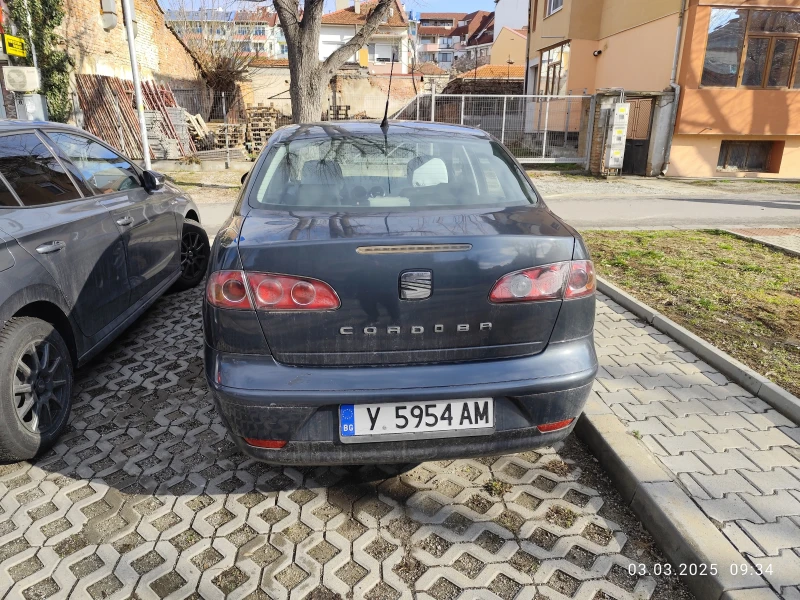 Seat Cordoba, снимка 3 - Автомобили и джипове - 49343004