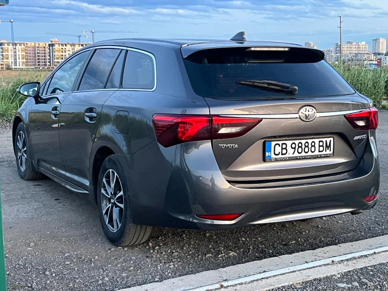 Toyota Avensis Executive , снимка 4 - Автомобили и джипове - 50367964