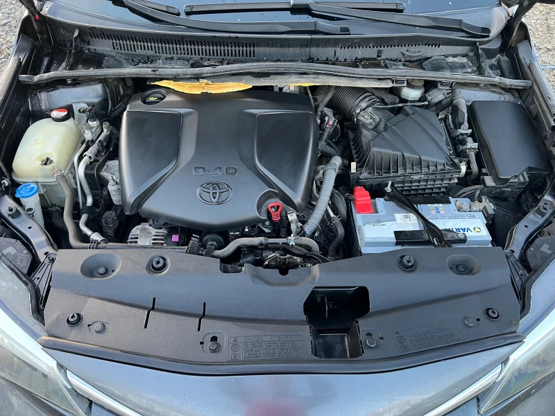 Toyota Avensis Executive , снимка 14 - Автомобили и джипове - 50367964