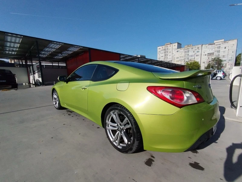 Hyundai Genesis, снимка 7 - Автомобили и джипове - 52685247