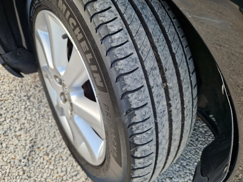 Toyota Avensis 2.0D4d/126к.с., снимка 9 - Автомобили и джипове - 51383629