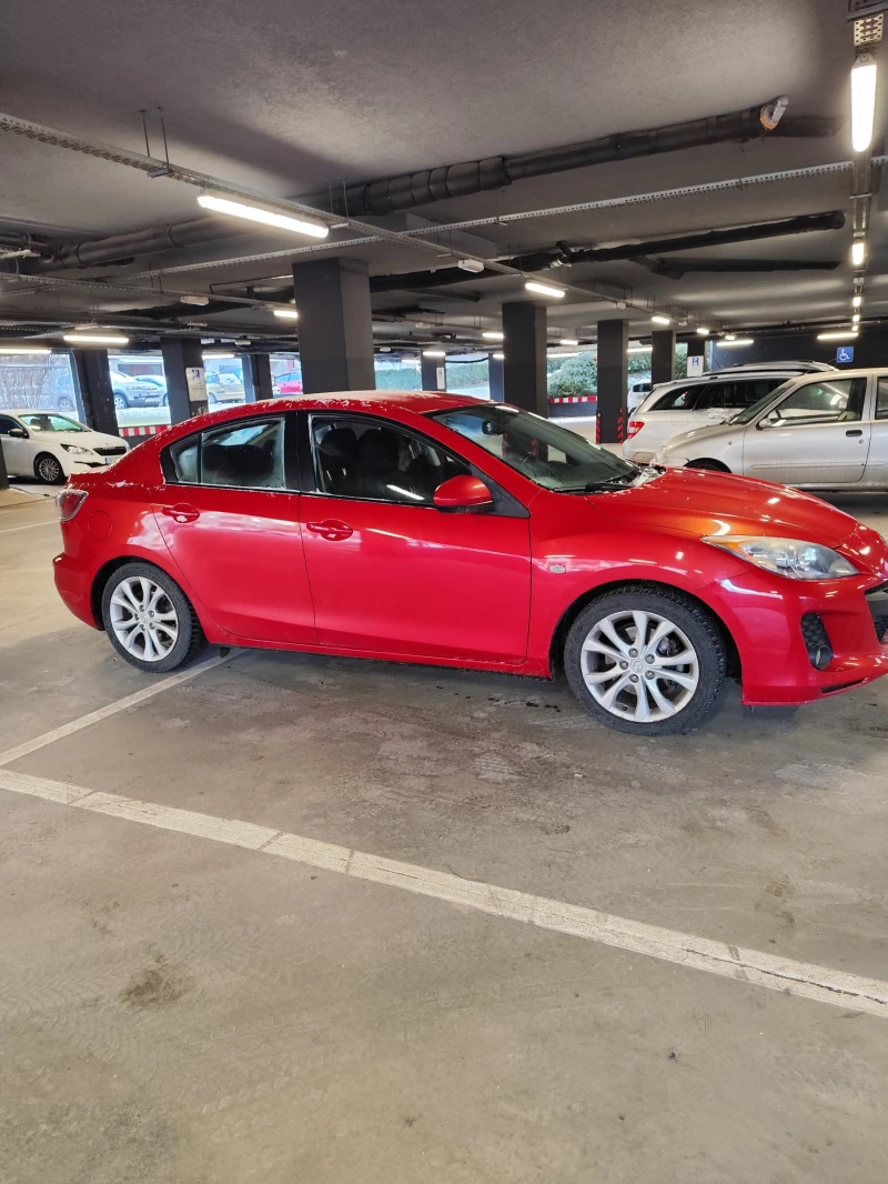Mazda 3, снимка 2 - Автомобили и джипове - 53074126